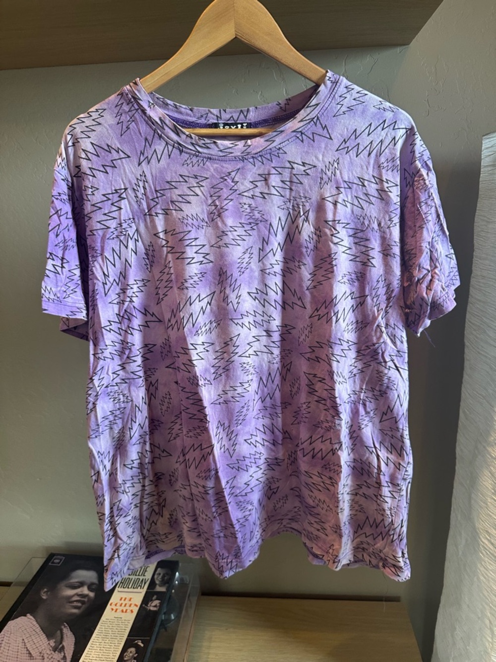 Casual Purple Graphic Short Sleeve Tee